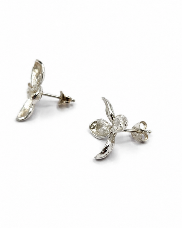 boucles_d'oreilles_fleurs_lilas_chartreuse_laura_guitte